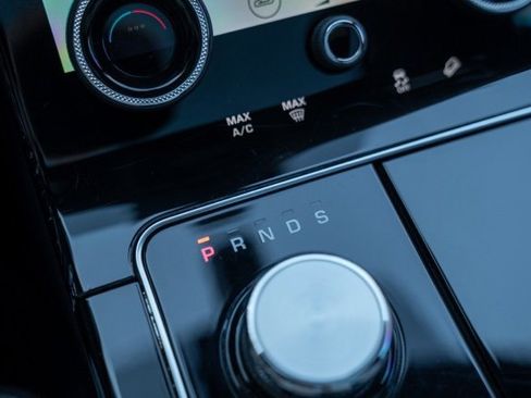 Used 2020 Land Rover Range Rover Velar SV Autobiography Dynamic image 29