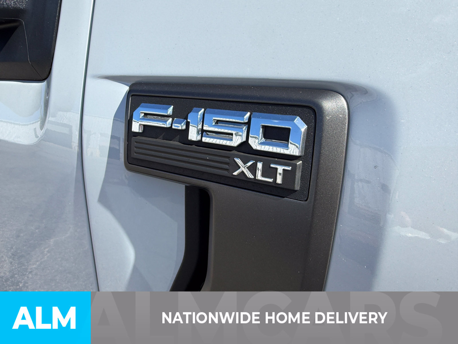 Used 2022 Ford F150 XLT w/ Equipment Group 302A High AWD/4WD image 4
