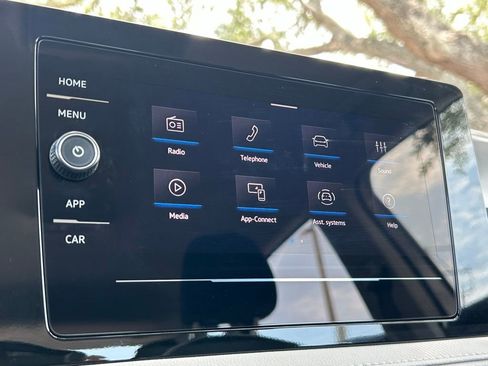 Used 2025 Volkswagen Taos S FWD image 28