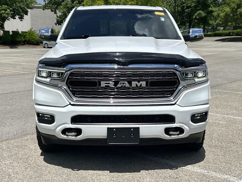 Used 2024 RAM 1500 Limited AWD/4WD image 2