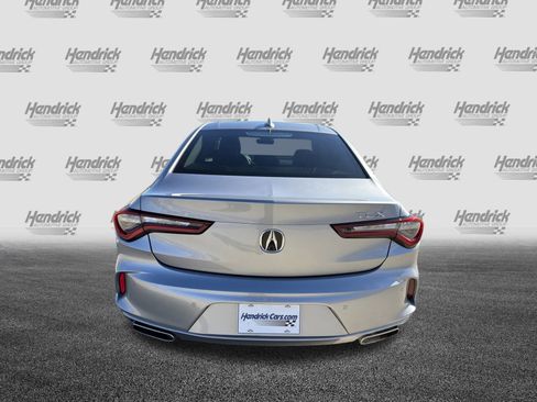 Certified 2025 Acura TLX w/ Technology Package image 9