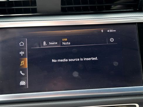 Used 2020 Audi Q3 2.0T Premium image 17