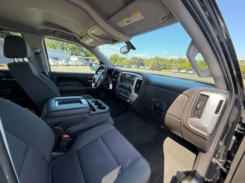 Used 2017 GMC Sierra 1500 SLE image 14