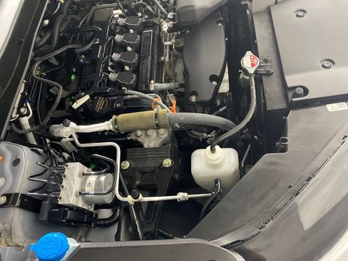 Used 2023 Honda CR-V EX image 31