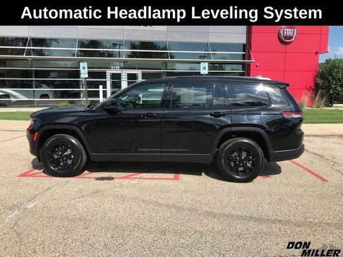 New 2025 Jeep Grand Cherokee L Altitude image 8