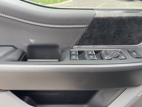 New 2026 Ford F250 XLT w/ XLT Premium Package image 19