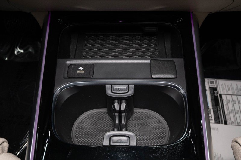 New 2026 Mercedes-Benz GLB 250 4MATIC image 33