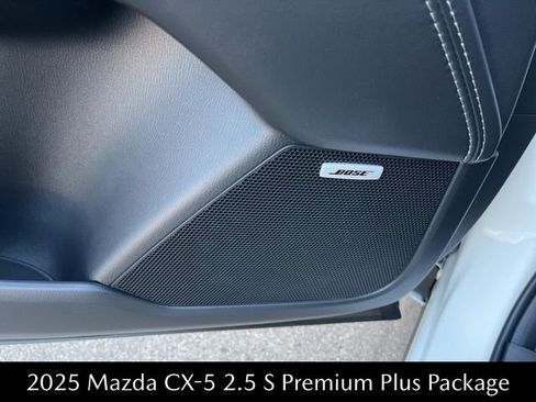New 2025 MAZDA CX-5 AWD 2.5 S w/ Premium Plus Pkg image 8