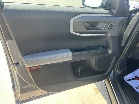 Used 2025 Ford Bronco Sport Badlands AWD/4WD image 9