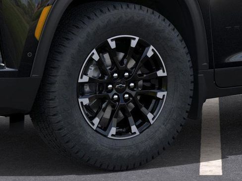 New 2026 Chevrolet Traverse Z71 image 9