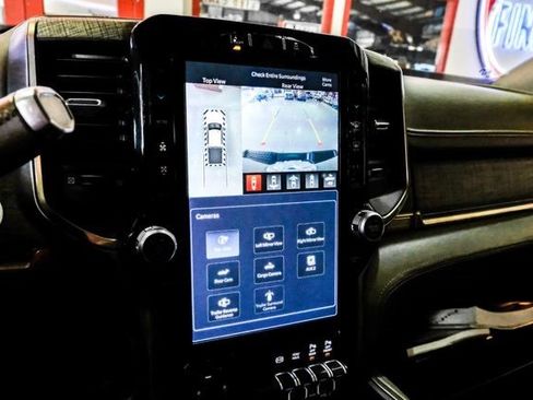 Used 2022 RAM 2500 Limited image 19