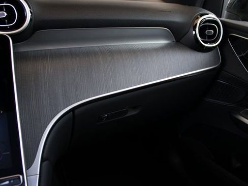 New 2026 Mercedes-Benz GLC 300 4MATIC image 31