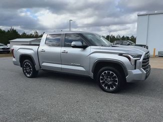 Used 2024 Toyota Tundra Limited video 2