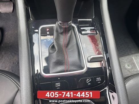 Used 2025 Jeep Compass Trailhawk AWD/4WD image 23