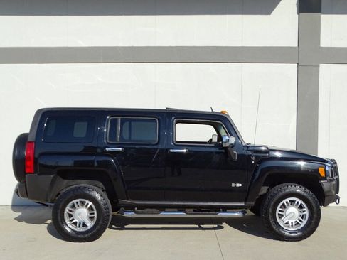 Used 2006 HUMMER H3 AWD/4WD image 12