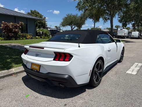 Used 2024 Ford Mustang Premium RWD image 7