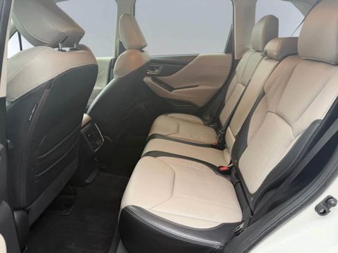 Used 2019 Subaru Forester Limited image 18