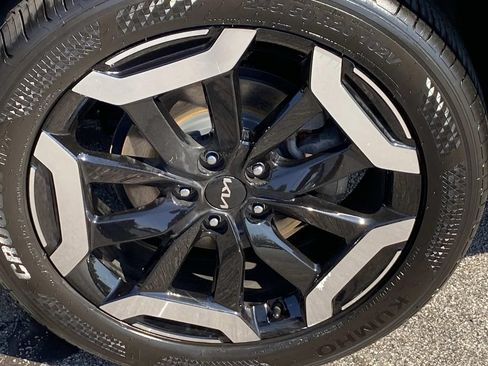 Used 2023 Kia Telluride S AWD/4WD image 29