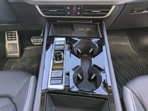 New 2026 Volkswagen Atlas Peak Edition AWD/4WD image 21