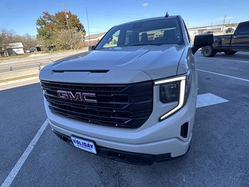 New 2026 GMC Sierra 1500 Pro w/ Graphite Edition image 13