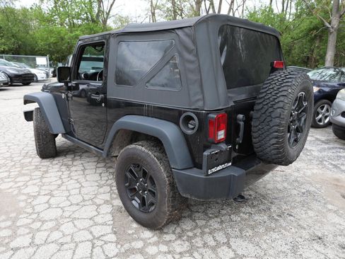Used 2015 Jeep Wrangler Sport AWD/4WD image 8