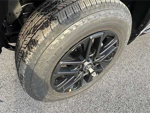 New 2026 Toyota Tundra SR5 image 10