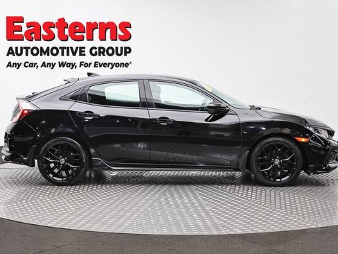 Used 2021 Honda Civic Sport image 4