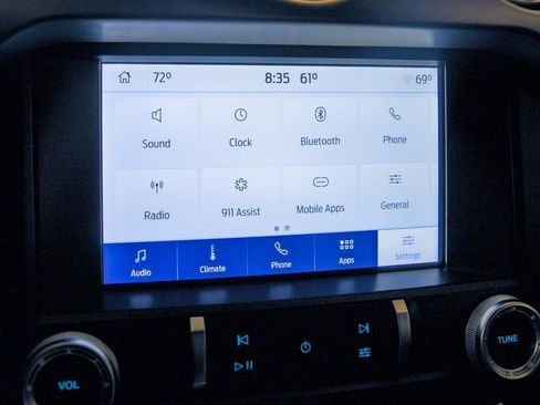 Used 2022 Ford Mustang Premium image 7