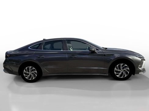New 2026 Hyundai Sonata Blue FWD image 9