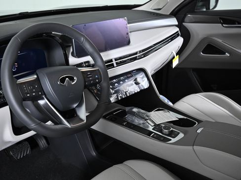 New 2026 INFINITI QX60 Luxe image 7