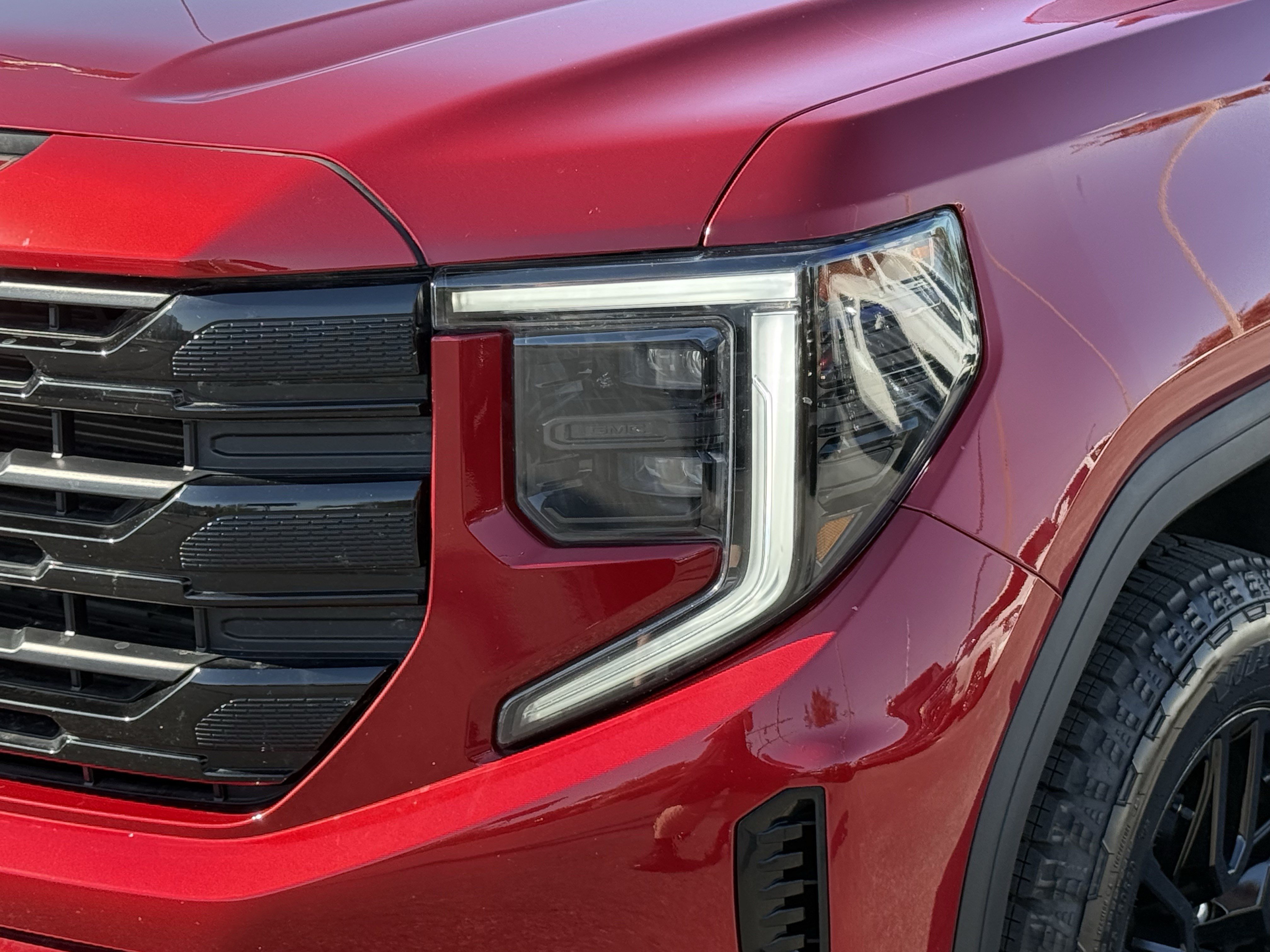 Used 2024 GMC Sierra 1500 Elevation w/ X31 Off-Road Package AWD/4WD image 6