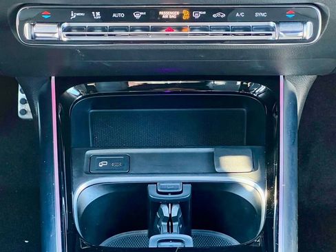 Certified 2023 Mercedes-Benz GLA 250 4MATIC image 29