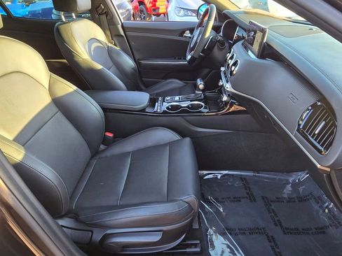 Used 2022 Kia Stinger GT-Line image 15