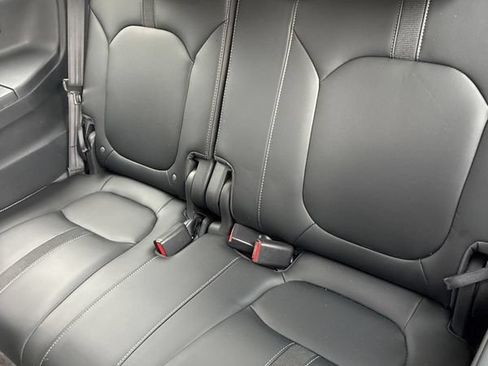 Used 2023 Honda Pilot EX-L image 32