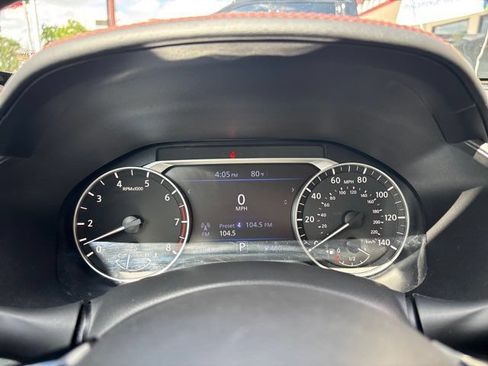 Used 2024 Nissan Altima 2.5 SR FWD image 23
