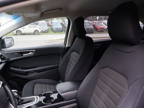 Used 2017 Ford Edge SEL AWD/4WD image 11