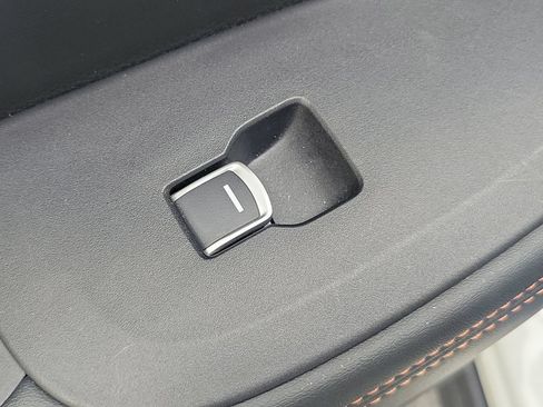 Used 2024 Honda HR-V Sport image 16