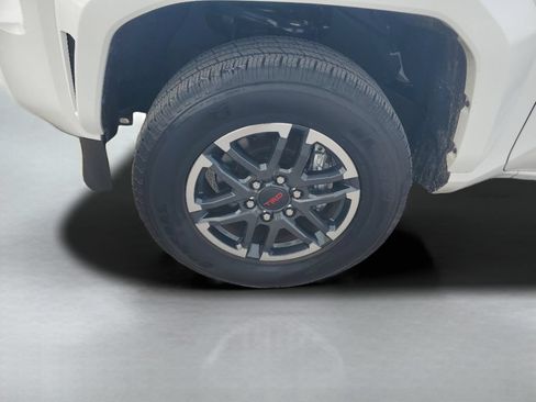 Certified 2025 Toyota Tacoma TRD Sport RWD image 11