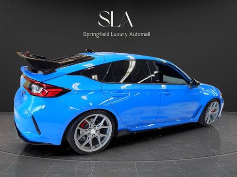 Used 2024 Honda Civic Type R image 8