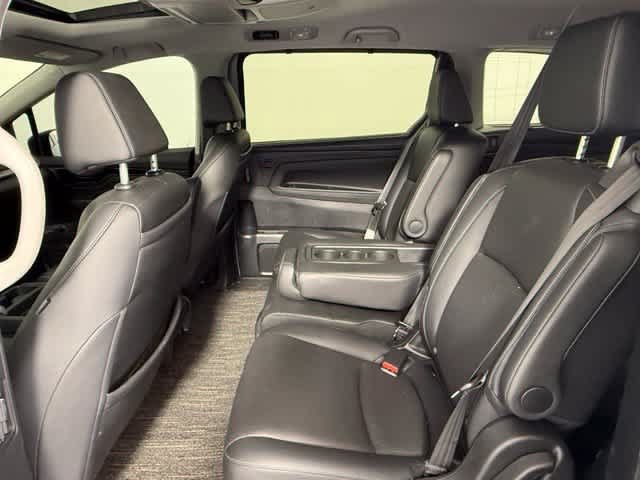 Used 2024 Honda Odyssey Touring image 31