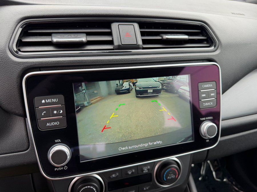 Used 2025 Nissan Leaf S FWD image 22