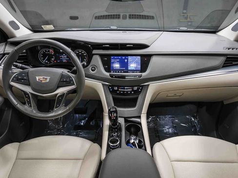 Used 2022 Cadillac XT5 Premium Luxury FWD image 15