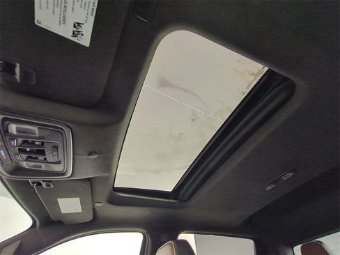 Used 2022 GMC Sierra 1500 Denali Ultimate image 23