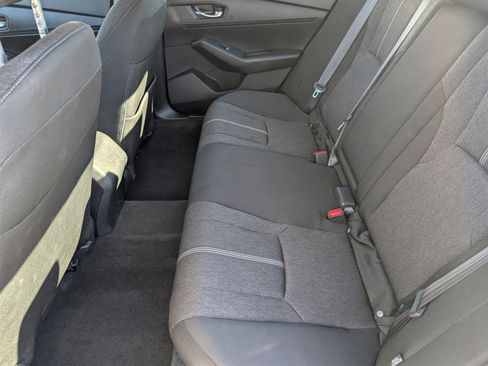 Used 2023 Honda Accord Sport image 11