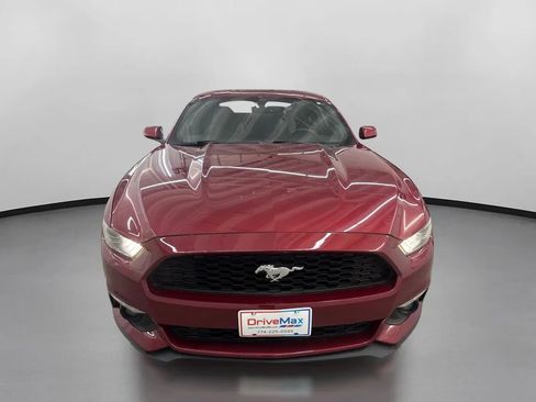 Used 2015 Ford Mustang Coupe RWD image 2