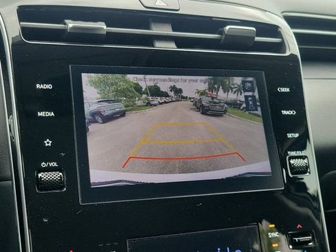 Certified 2024 Hyundai Tucson SEL FWD image 24