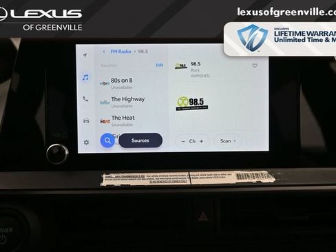 Used 2023 Toyota Prius LE FWD image 16