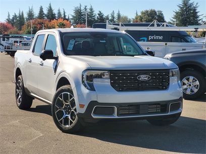New 2025 Ford Maverick Lariat w/ 4K Tow Package