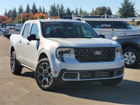 New 2025 Ford Maverick Lariat w/ 4K Tow Package image 1