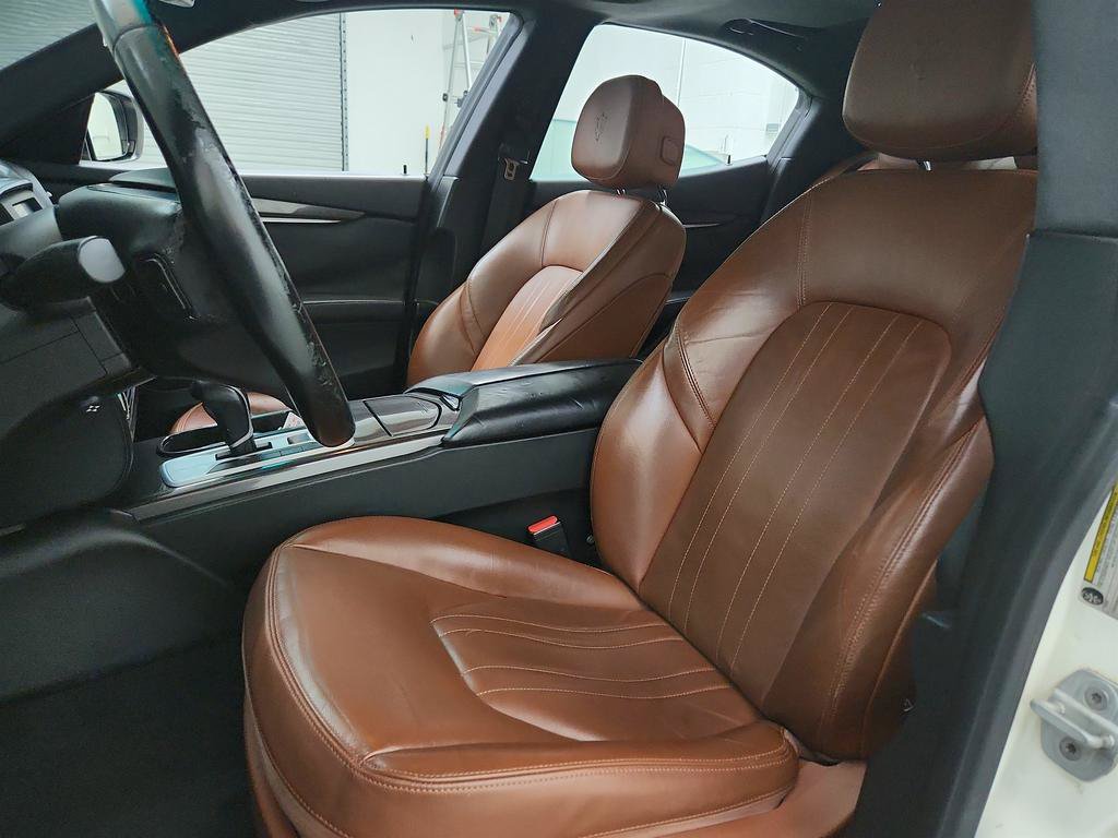 Used 2016 Maserati Ghibli RWD image 14